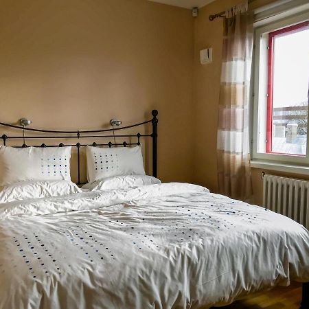 Large, Comfortable, Quiet - Luxury Apartment Minutes From Old Town タリン エクステリア 写真