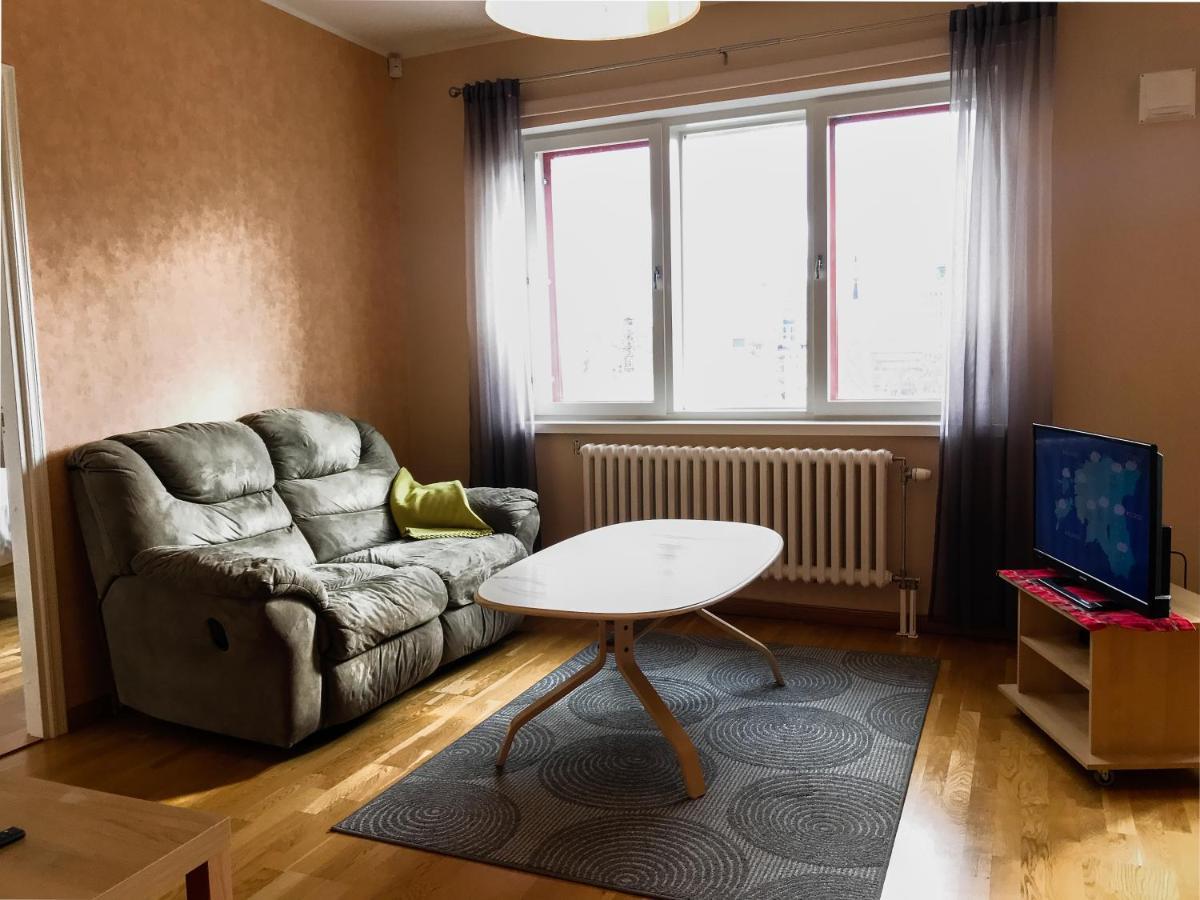 Large, Comfortable, Quiet - Luxury Apartment Minutes From Old Town タリン エクステリア 写真